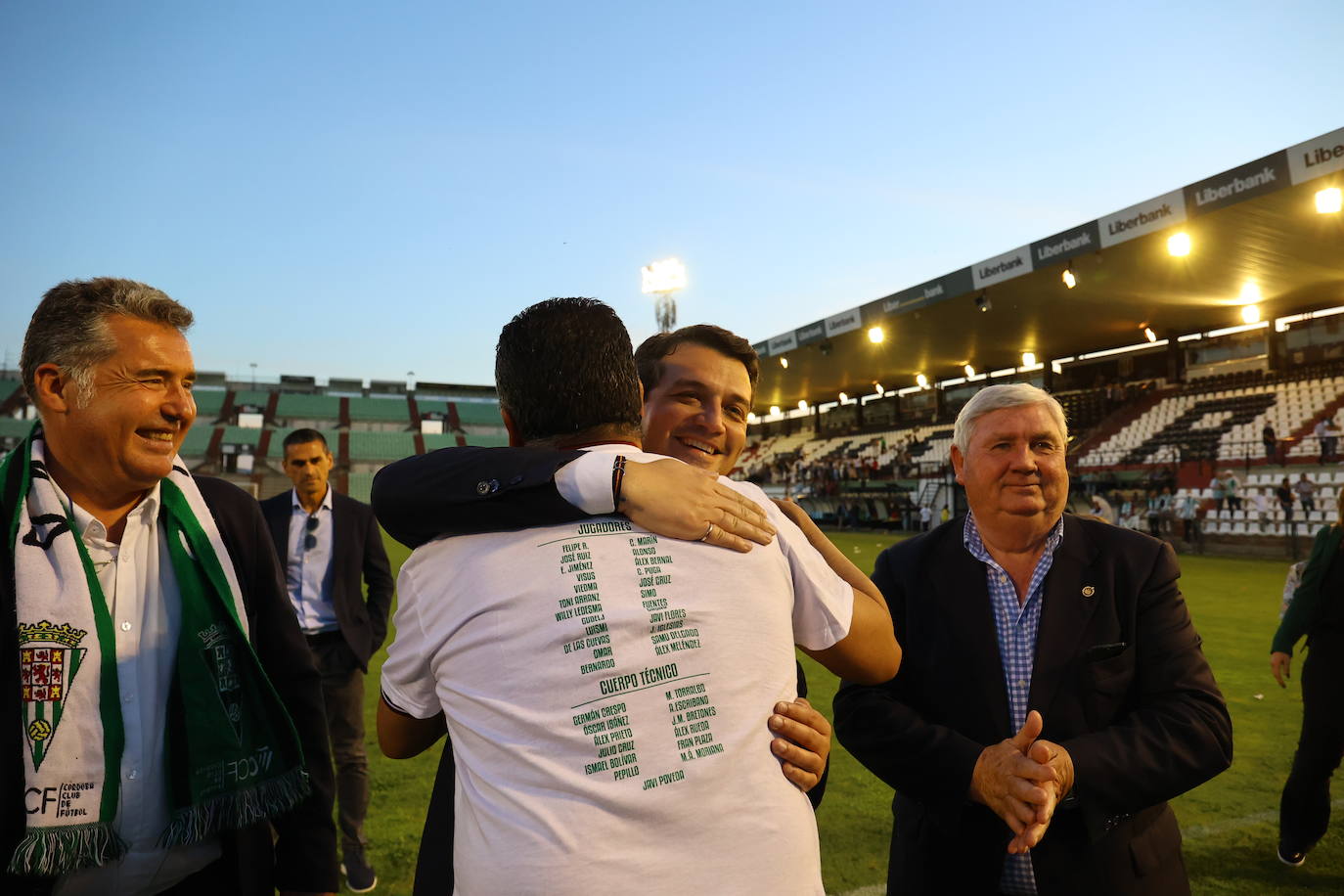 La fiesta del ascenso del Córdoba CF en Mérida, en imágenes