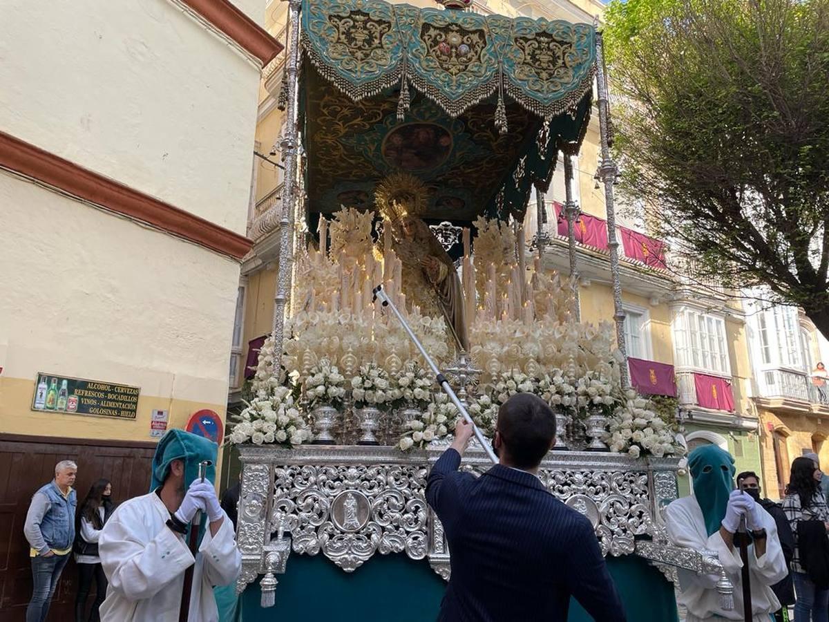 Fotos: Así ha sido el traslado de Prendimiento y Nazareno del Amor