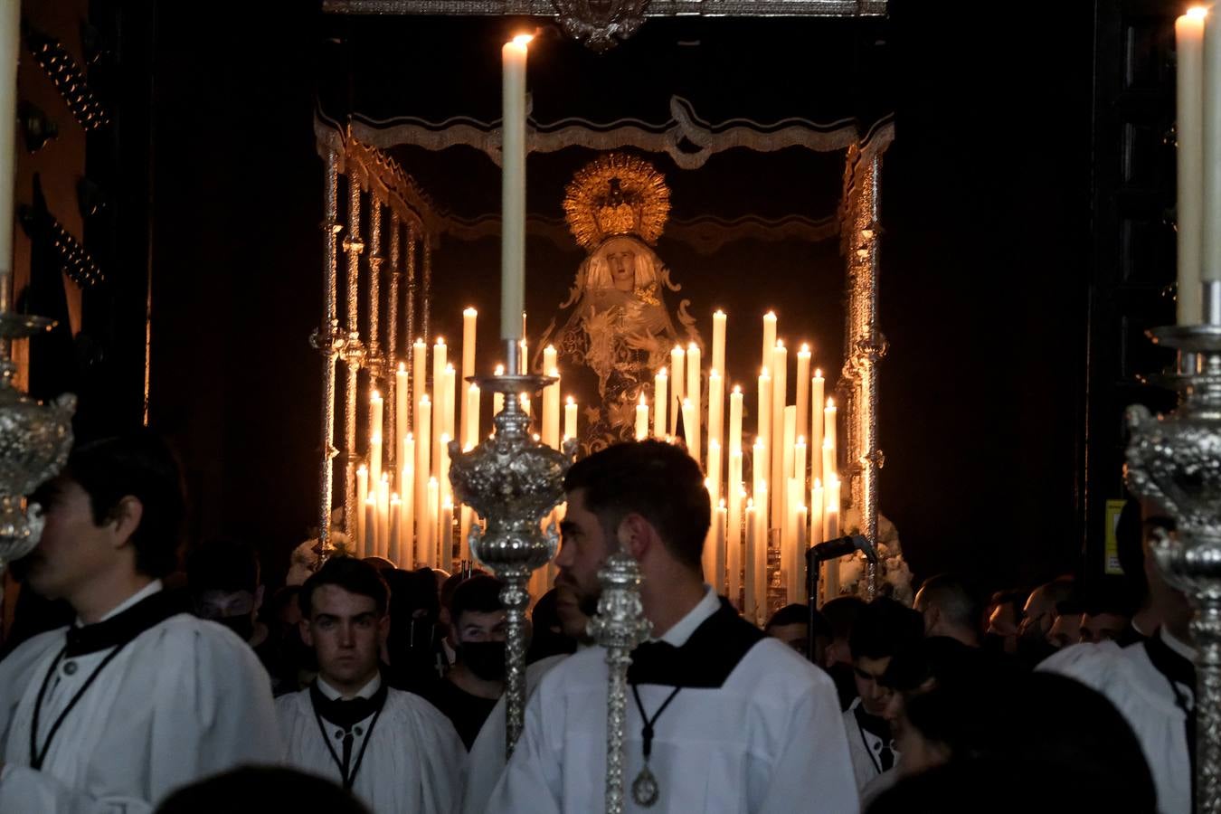 Fotos: Buena Muerte, el Viernes Santo en Cádiz