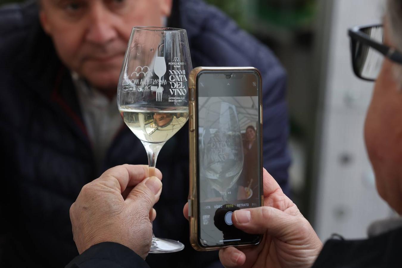 La apertura al público de la Cata del Vino de Córdoba, en imagenes