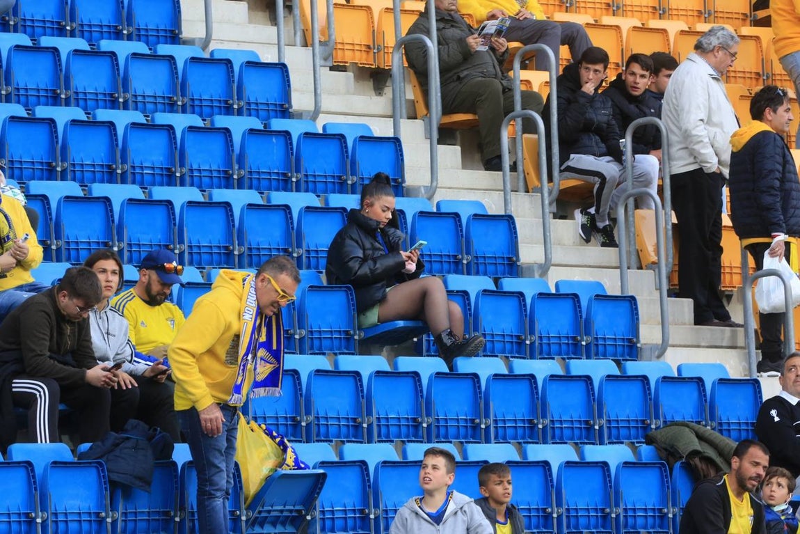 Fotos: Búscate en el partido Cádiz CF-Athletic de Bilbao