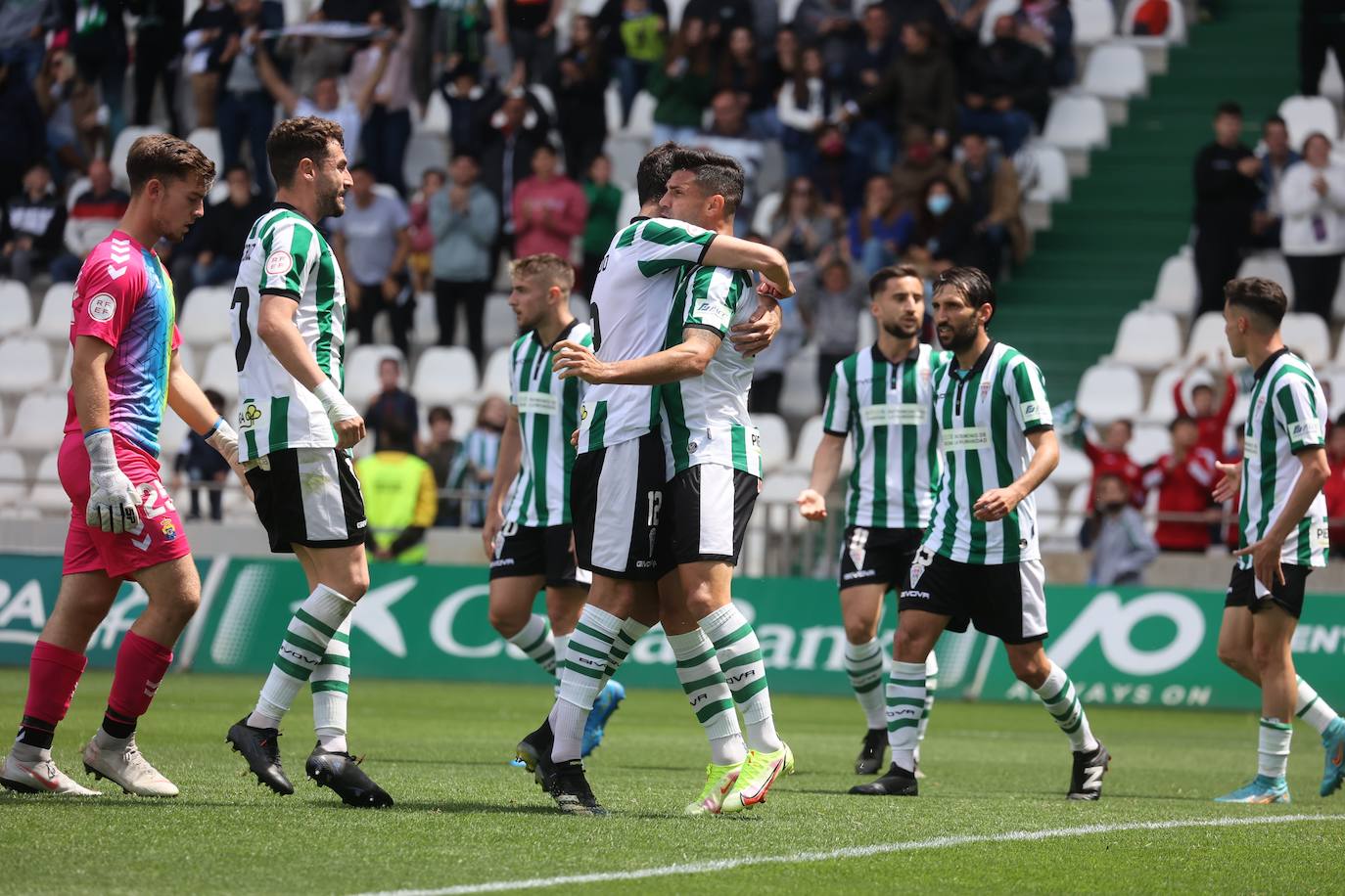 Las mejores jugadas del Córdoba CF-Las Palmas, en imágenes