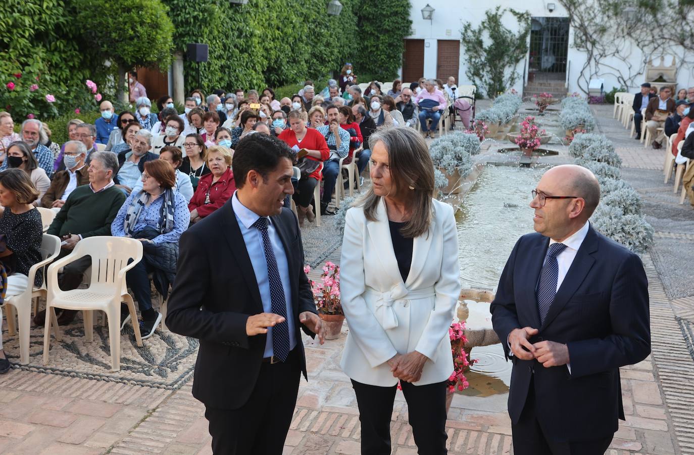 Isabel San Sebastián en el ciclo de novela histórica de Córdoba, en imágenes