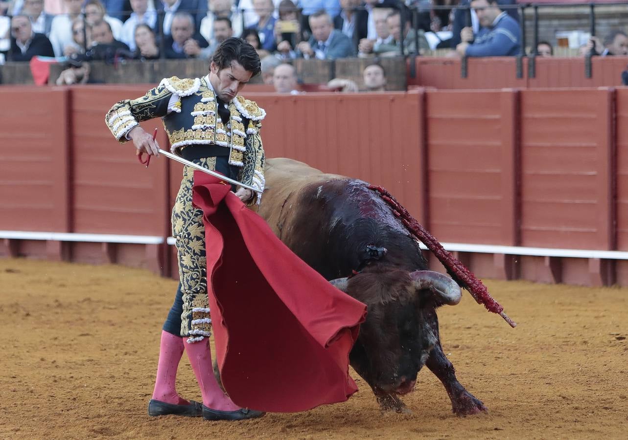 Primera corrida del ciclo continuado de 2022 en la plaza de toros de Sevilla. RAÚL DOBLADO