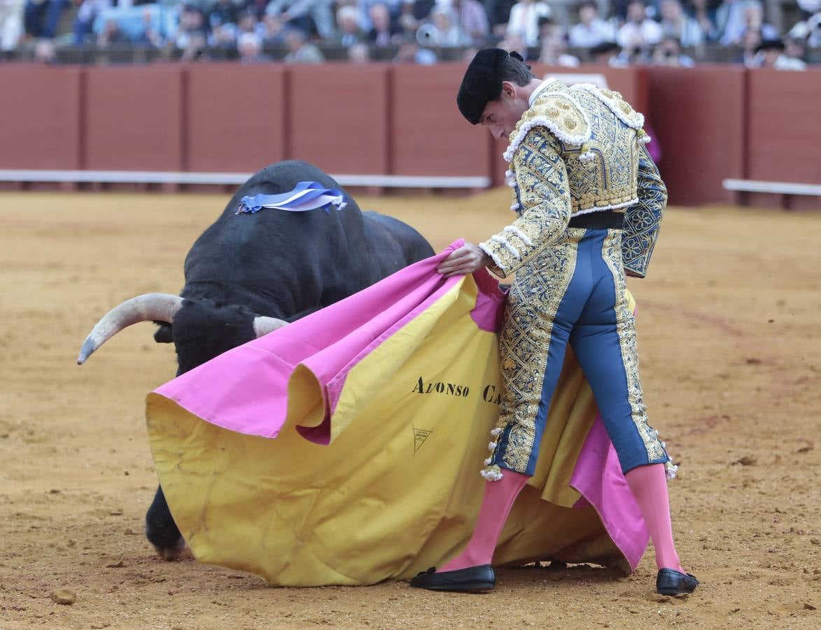 Primera corrida del ciclo continuado de 2022 en la plaza de toros de Sevilla. RAÚL DOBLADO