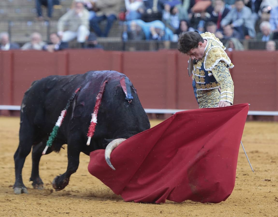 Primera corrida del ciclo continuado de 2022 en la plaza de toros de Sevilla. RAÚL DOBLADO