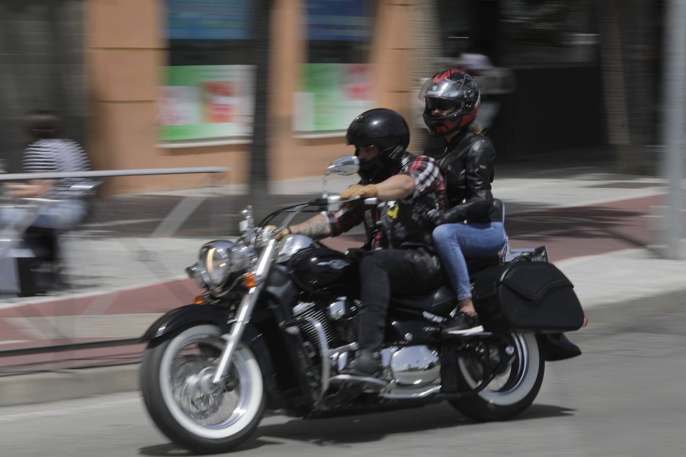 Fotos: ¿Qué moto prefieres? Las calles de Jerez y El Puerto se convierten en una pasarela de las dos ruedas