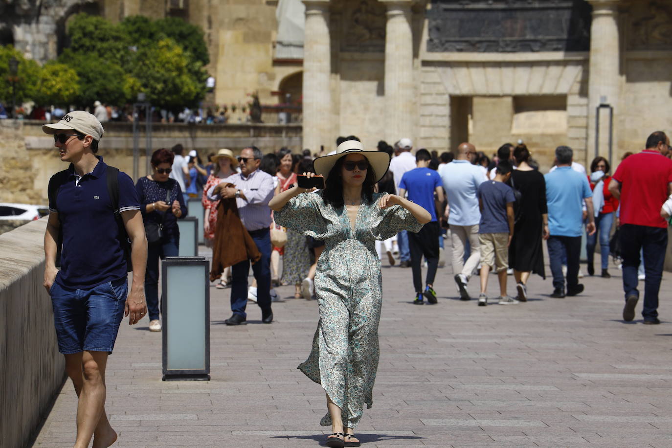 El ambiente turístico en las Cruces de Mayo de Córdoba 2022