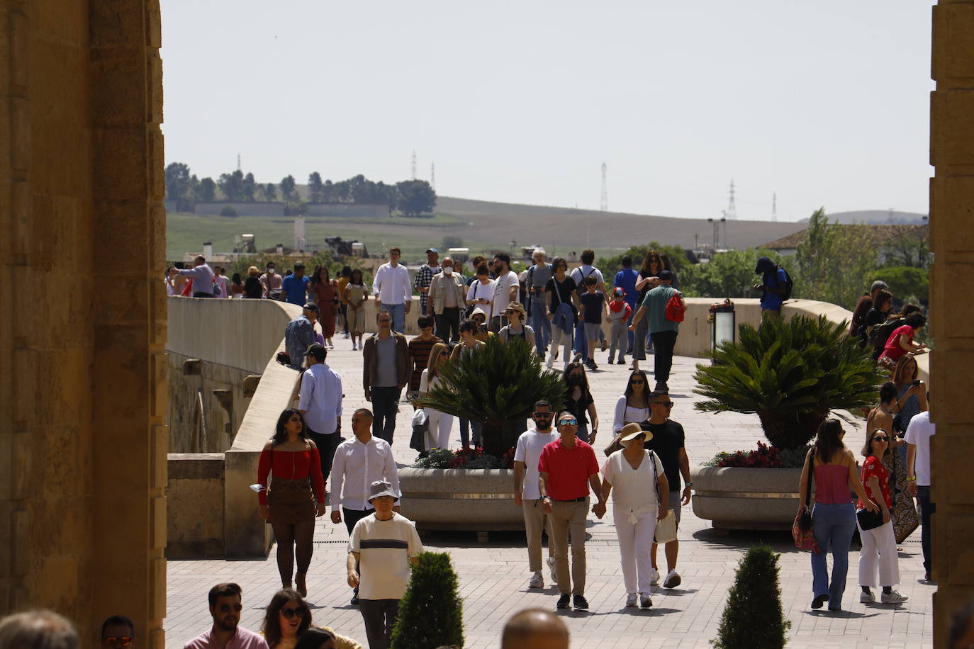 El ambiente turístico en las Cruces de Mayo de Córdoba 2022