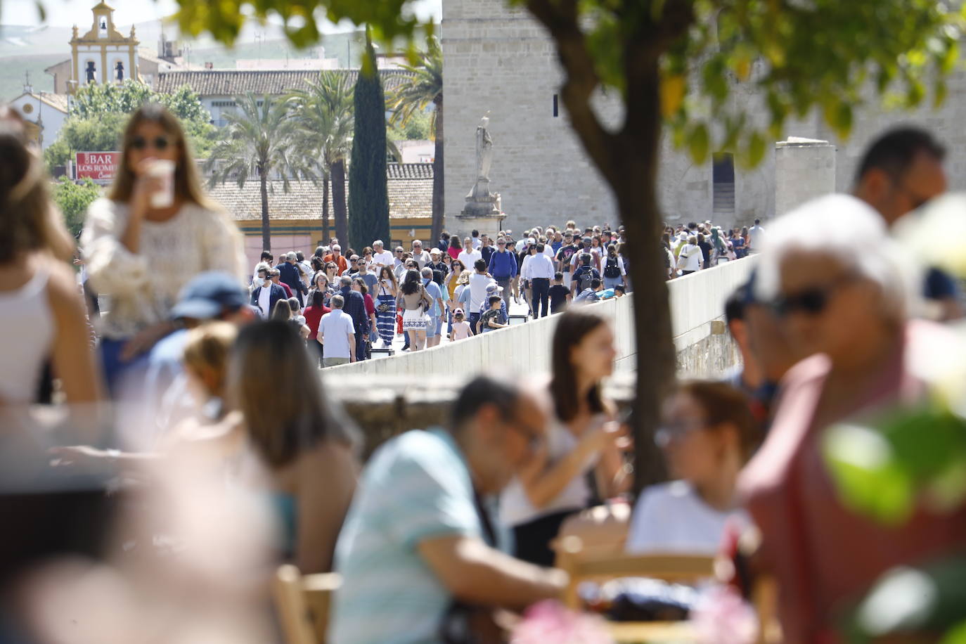 El ambiente turístico en las Cruces de Mayo de Córdoba 2022