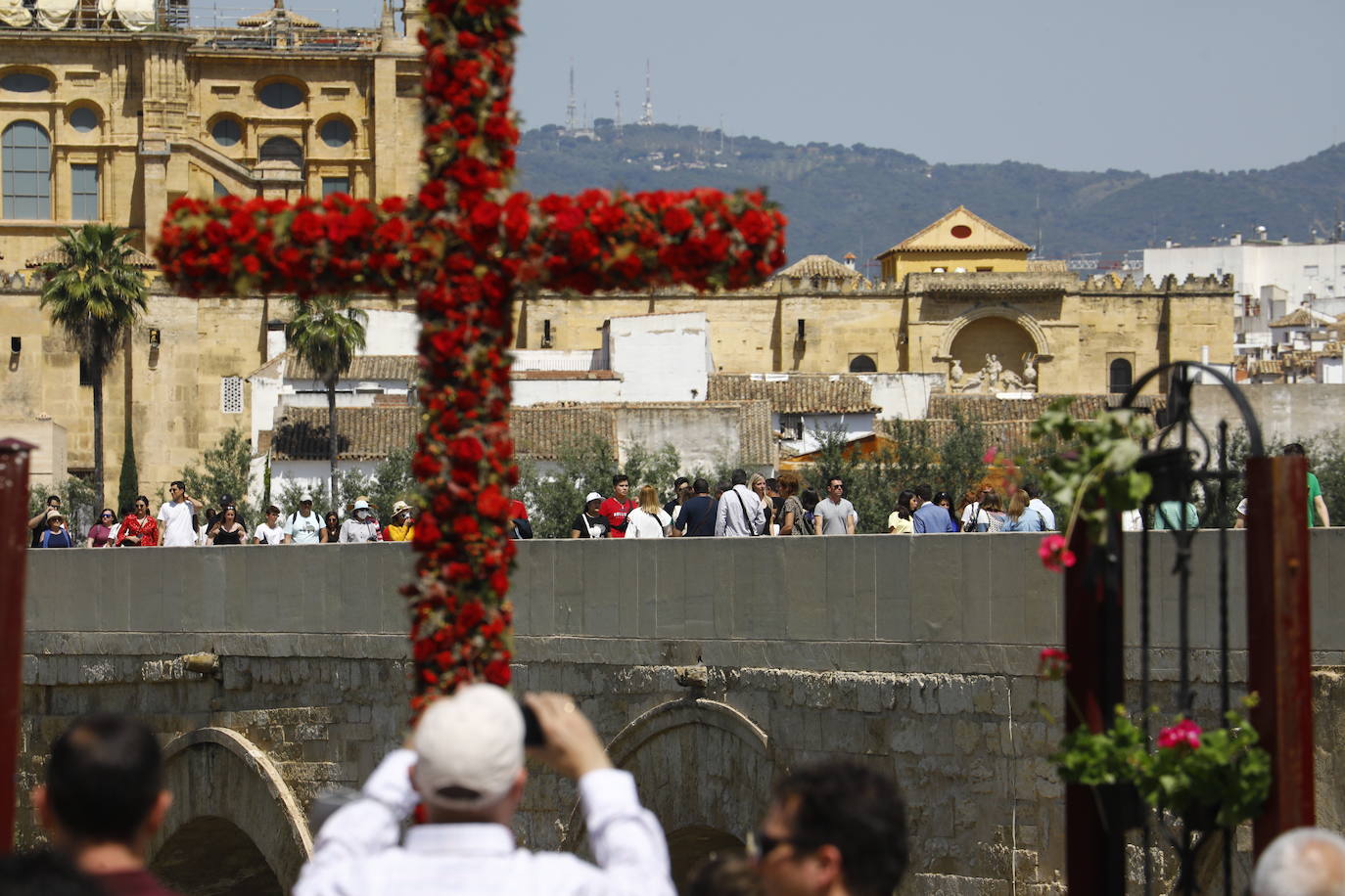 El ambiente turístico en las Cruces de Mayo de Córdoba 2022