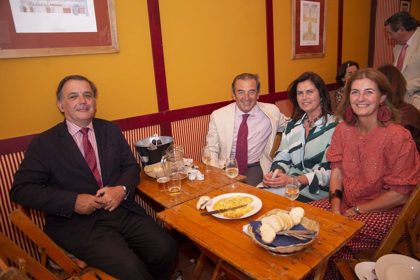 Nicolás Ovando, Jaime Fernández Astolfi, Sol López de Carrizosa y Fina Pacheco. ROCÍO RUZ