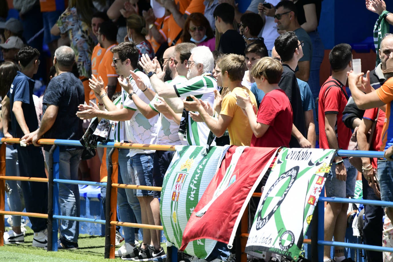 Las brillantes imágenes del Panadería Pulido - Córdoba CF