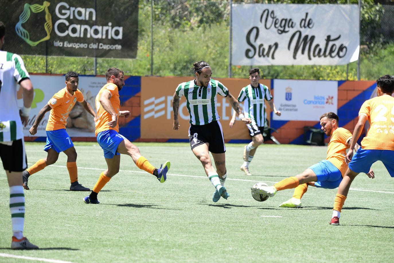 Las brillantes imágenes del Panadería Pulido - Córdoba CF