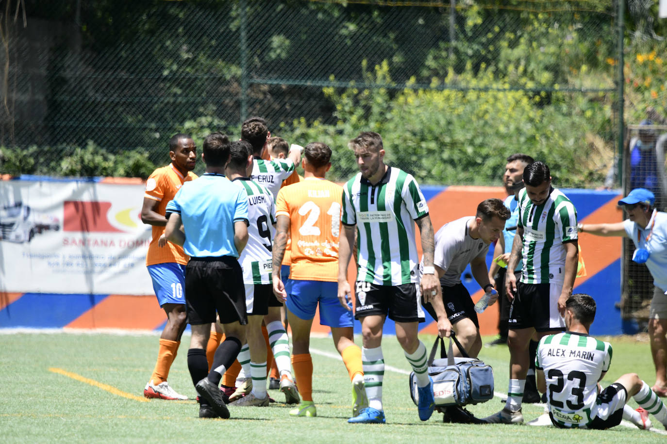 Las brillantes imágenes del Panadería Pulido - Córdoba CF