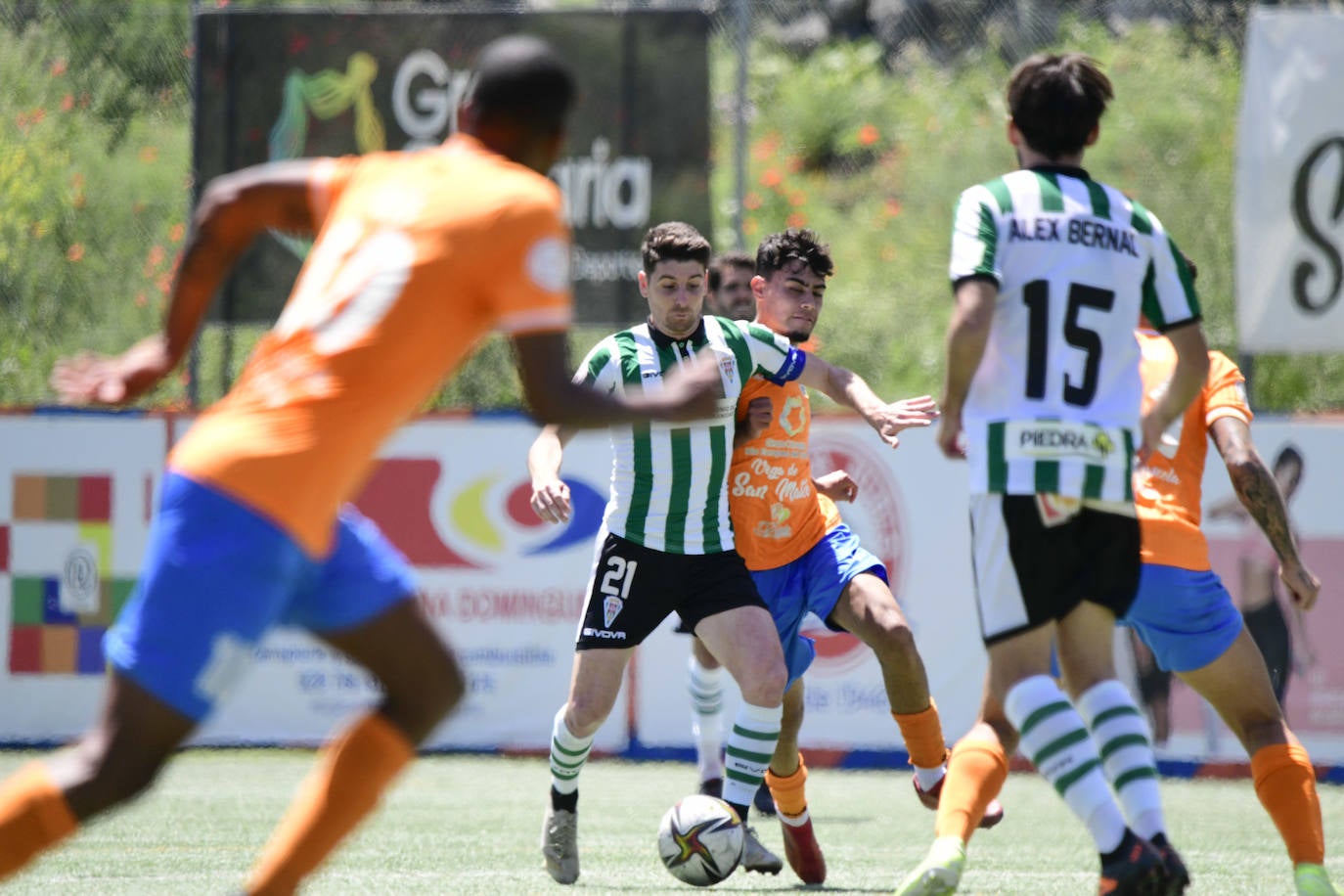 Las brillantes imágenes del Panadería Pulido - Córdoba CF