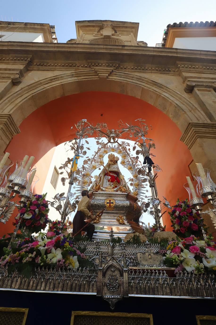 La procesión de la Virgen de la Cabeza en Córdoba, en imágenes