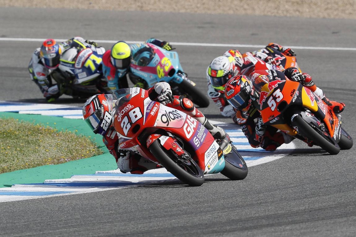 GALERÍA: La carrera de Moto 3 en el Circuito de Jerez