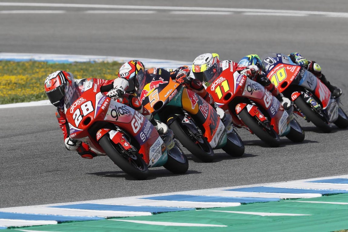 GALERÍA: La carrera de Moto 3 en el Circuito de Jerez