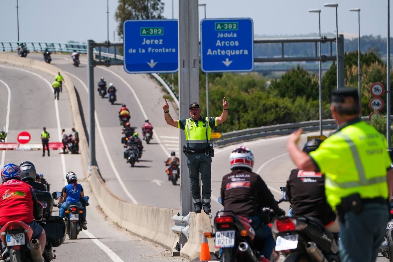 Fotos: salida de los moteros del circuito de Jerez tras la carrera de MotoGP