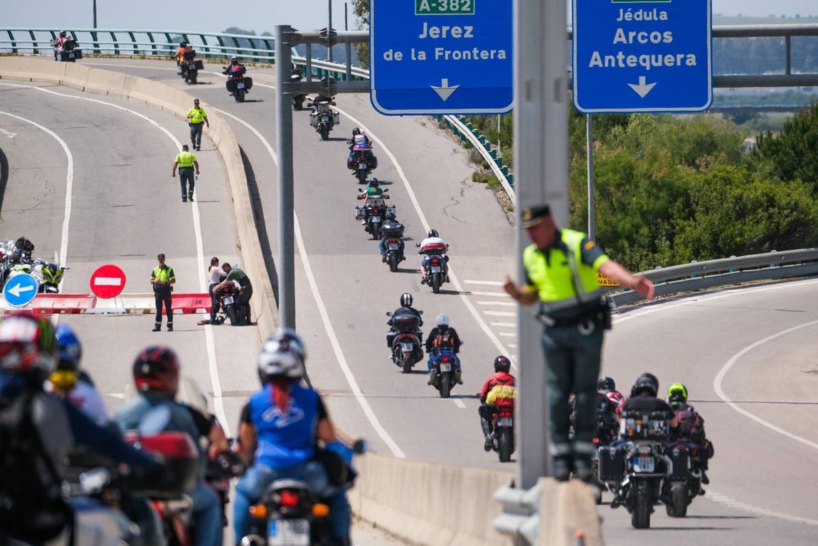 Fotos: salida de los moteros del circuito de Jerez tras la carrera de MotoGP