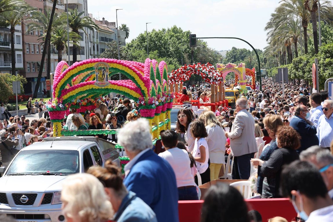 La espectacular Batalla de las Flores de Córdoba 2022, en imágenes