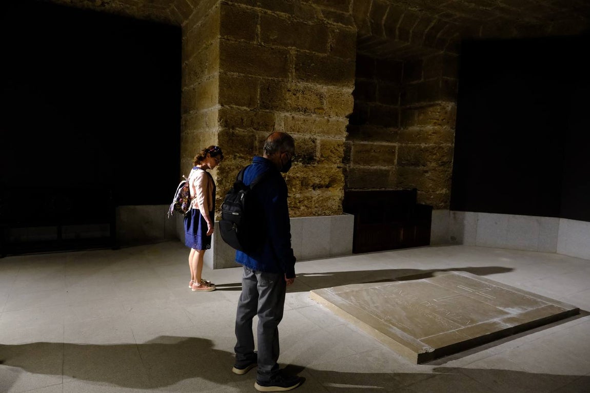 Fotos: Visitas guiadas a la Catedral de Cádiz