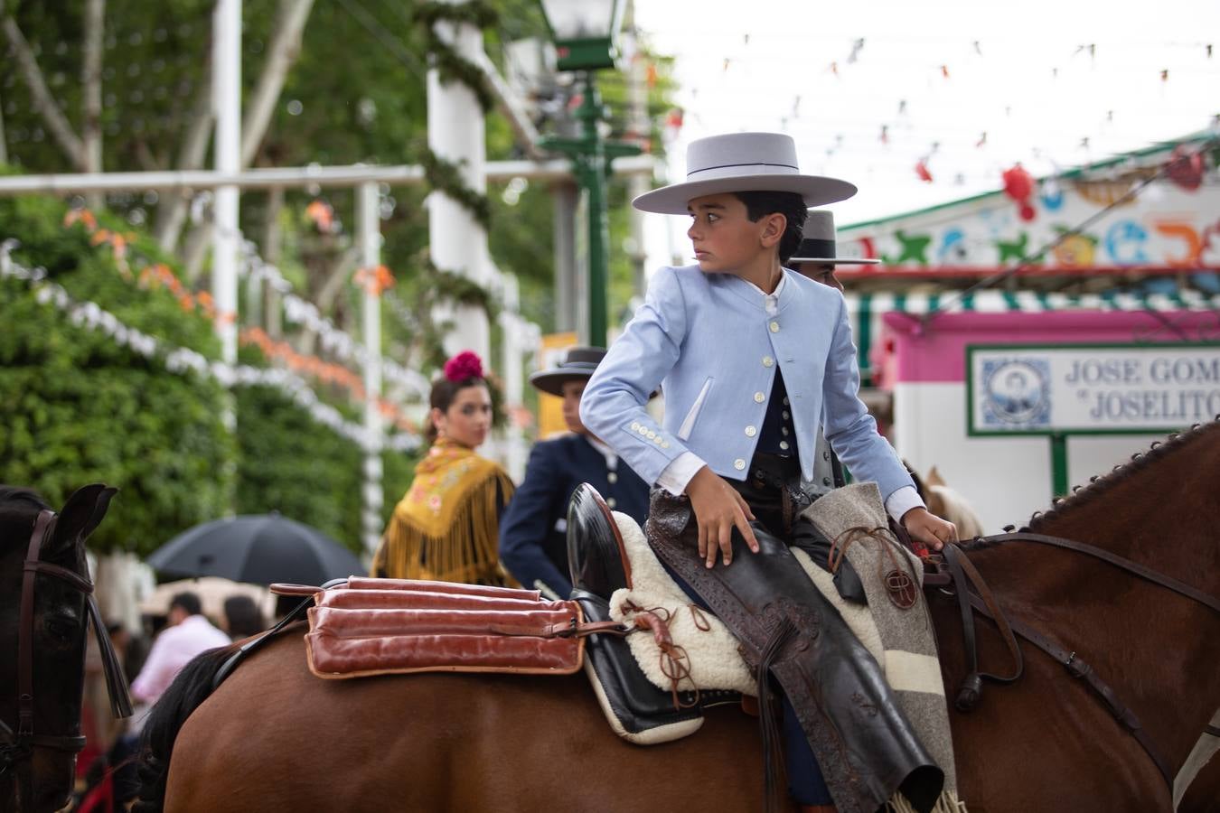 Ambiente en el real durante el miércoles de la Feria de Sevilla 2022. VANESSA GÓMEZ