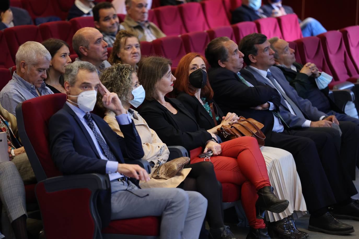 Los equipos de los candidatos a rector de la Universidad de Córdoba, en imágenes