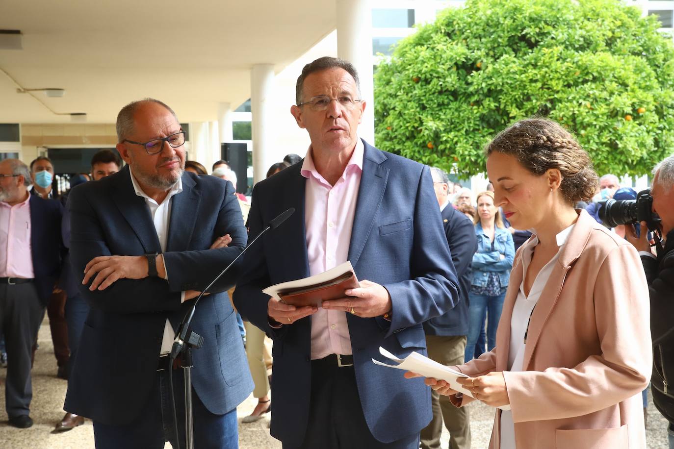 Los equipos de los candidatos a rector de la Universidad de Córdoba, en imágenes