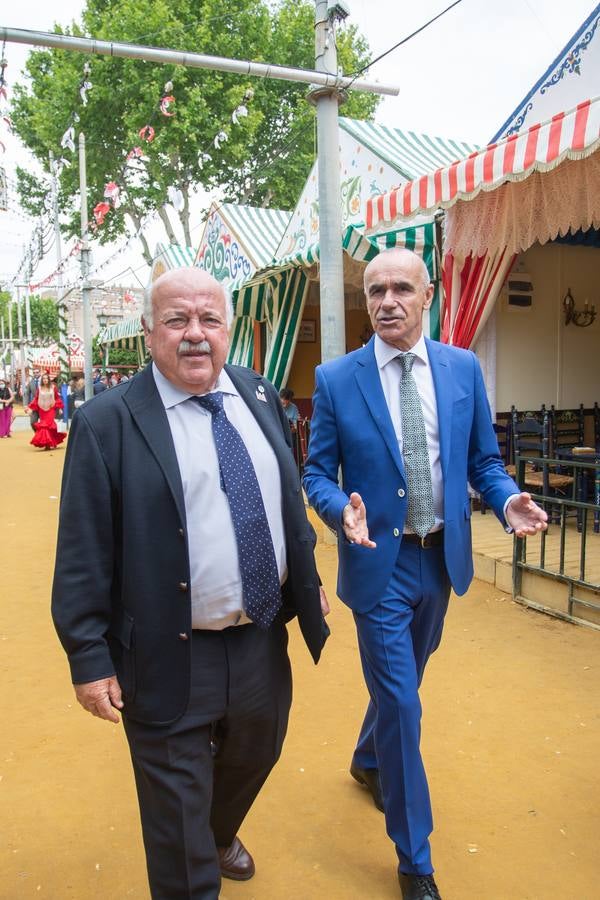 Recepciones oficiales en el miércoles de Feria. VANESSA GÓMEZ / MAYA BALANYA