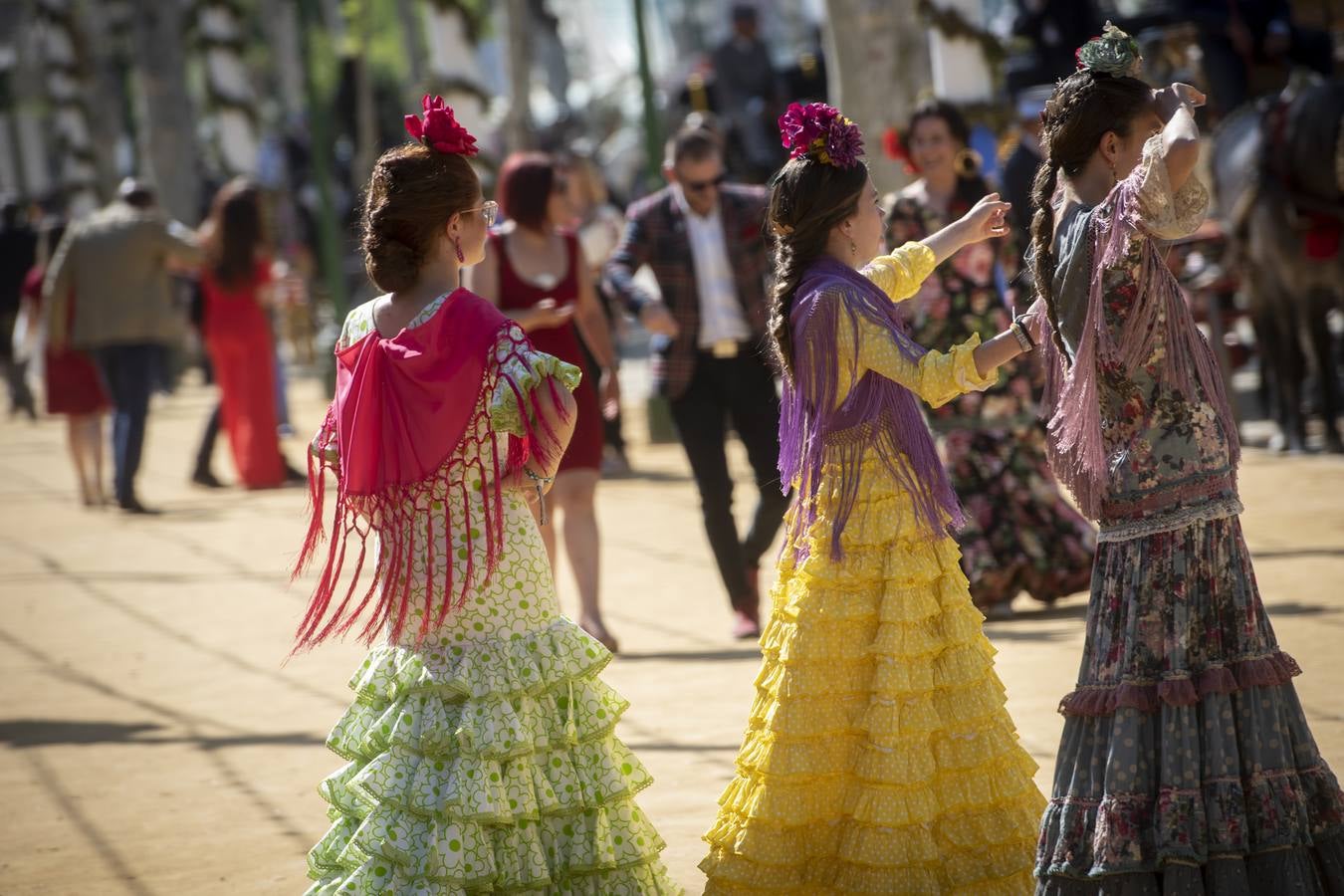 Ambiente durante el viernes en la Feria de Sevilla 2022. MAYA BALANYÀ