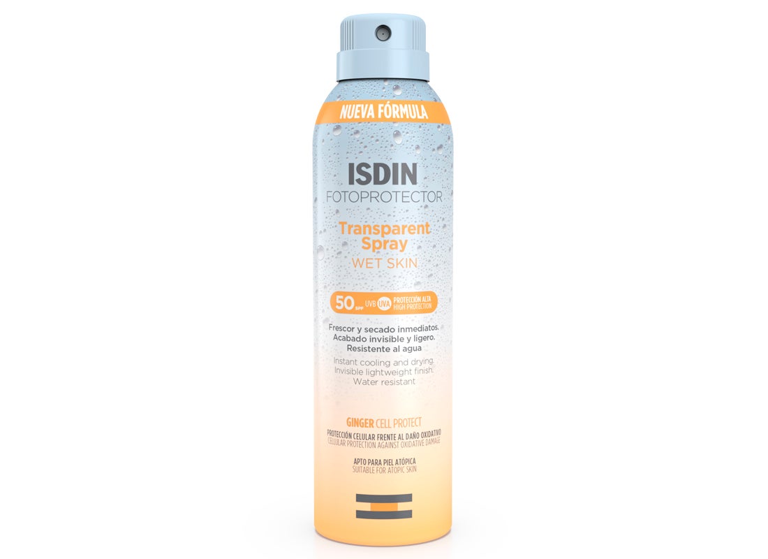 Fotoprotector Transparent Spray Wet Skin SPF 50 de Isdin. Protector corporal invisible y ligero que se puede aplicar, con la misma eficacia, sobre la piel mojada. Transparente, fresco y de secado inmediato, es apto para todas las pieles, incluidas las sensibles y atópicas. Permite su aplicación en cualquier dirección. Su fórmula está mejorada con un extracto de jengibre 100% natural que ofrece protección celular frente al daño oxidativo. (19,90 €).