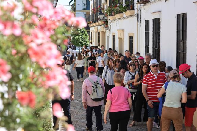 Patios de Córdoba 2022 | Las largas colas y el ambiente del fin de semana, en imágenes