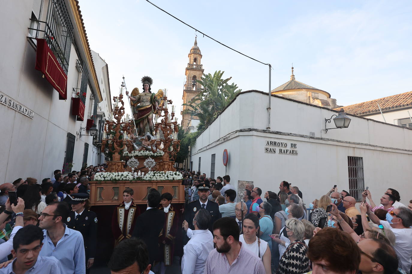 La procesión de San Rafael el día del Juramento en Córdoba, en imágenes