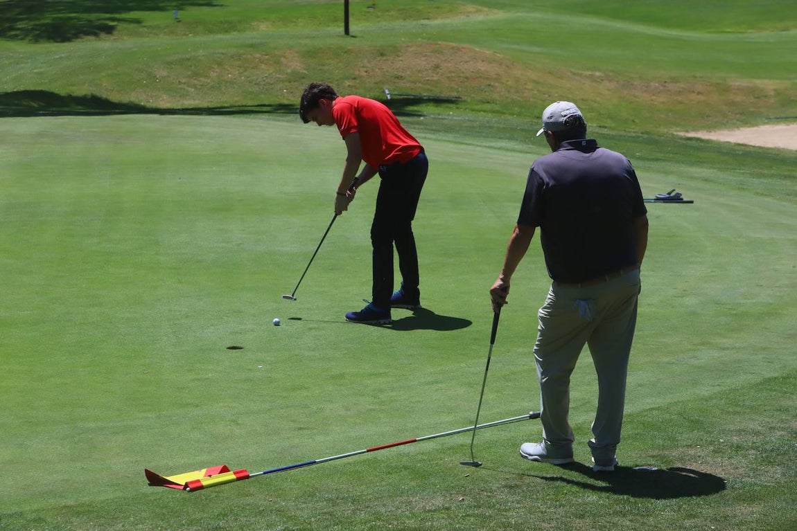 La entrega de premios y la última jornada de la Copa Albolafia de golf en Córdoba, en imágenes