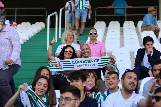 El ambiente y las mejores jugadas Córdoba CF - AD Ceuta en El Arcángel, en imágenes