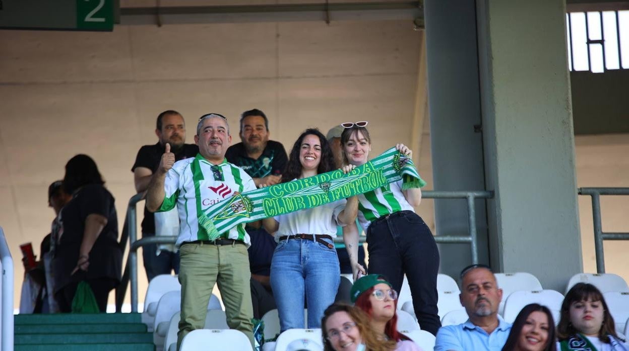 El ambiente y las mejores jugadas Córdoba CF - AD Ceuta en El Arcángel, en imágenes