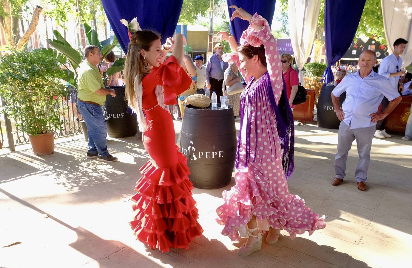 Fotos: Ambiente el martes en la Feria de Jerez 2022