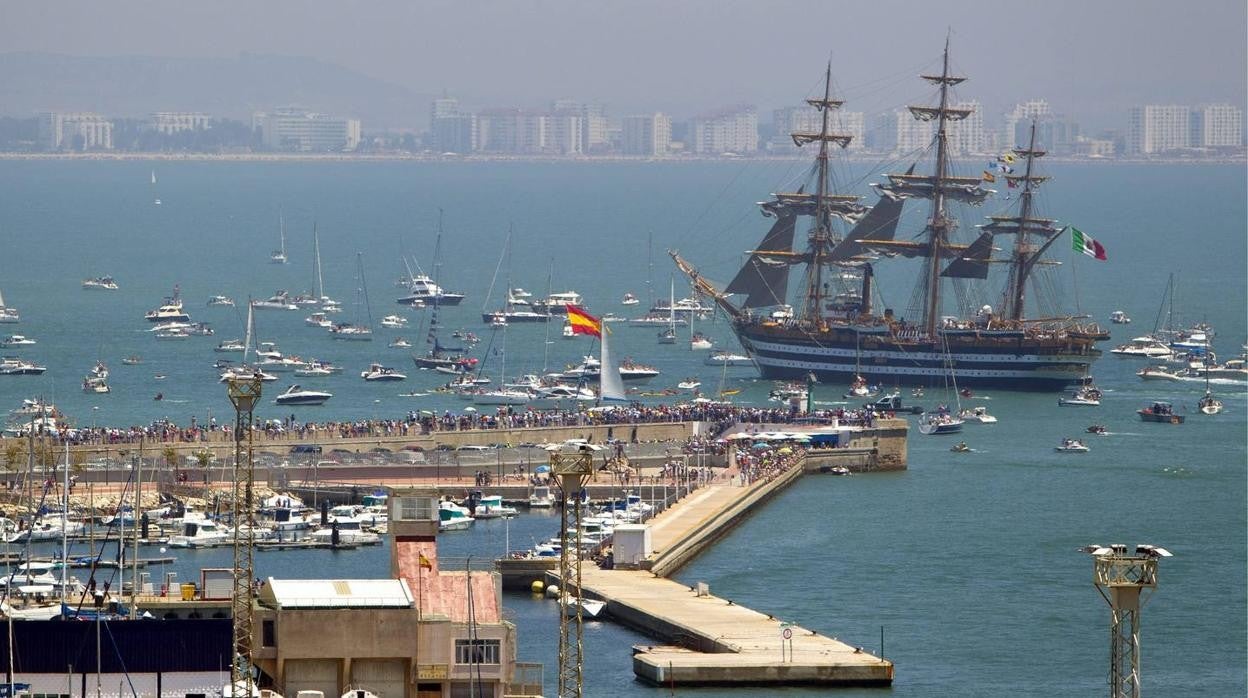 Imágenes para el recuerdo de las Regatas de los Grandes Veleros en Cádiz