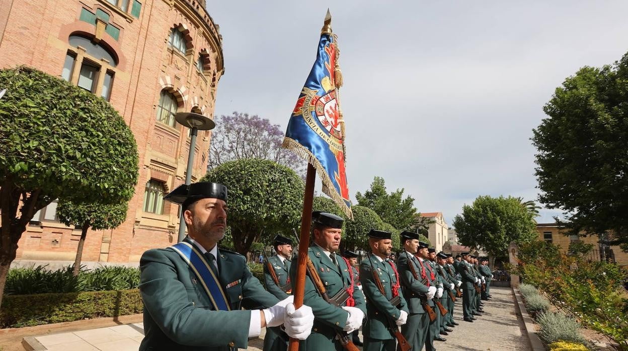 La conmemoración del 178º aniversario de la fundación de la Guardia Civil en Córdoba, en imágenes