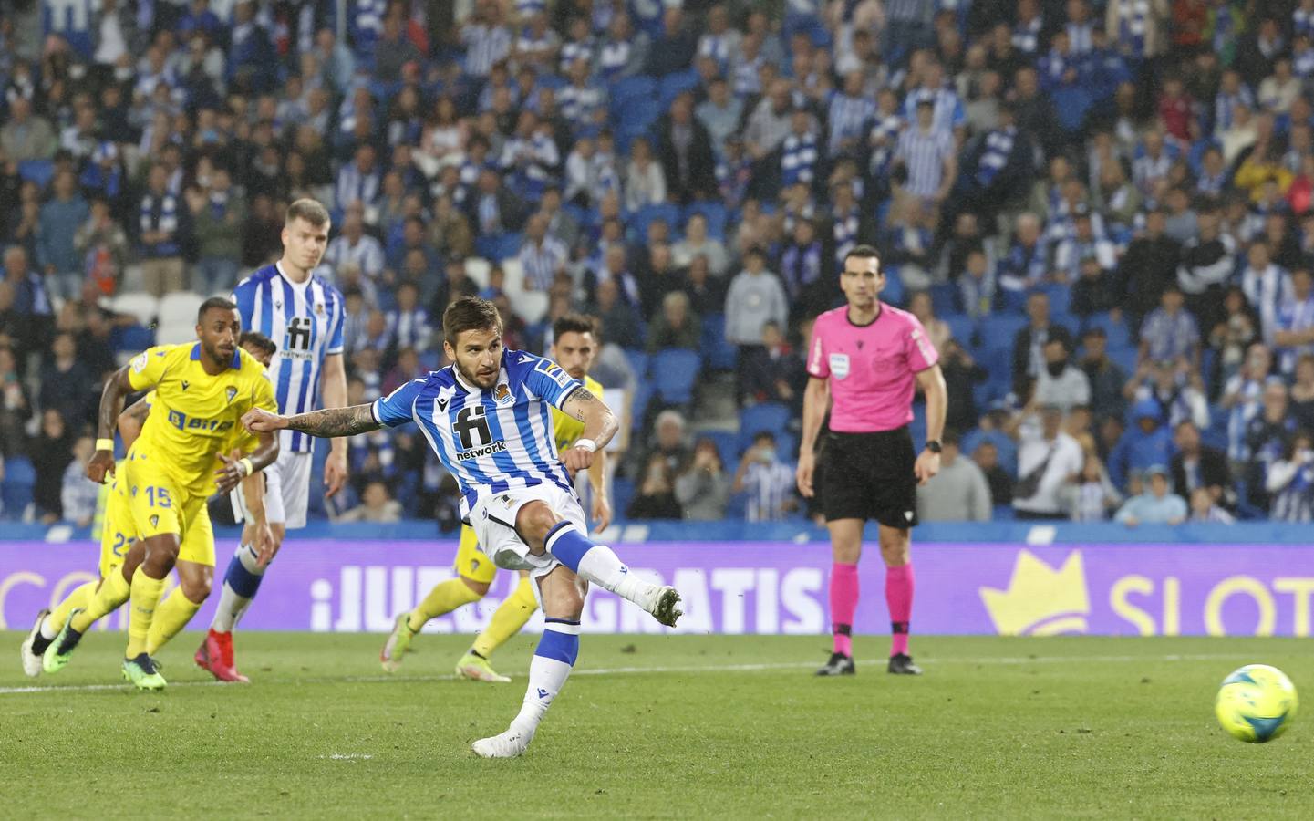 Las imágenes del Real Sociedad - Cádiz