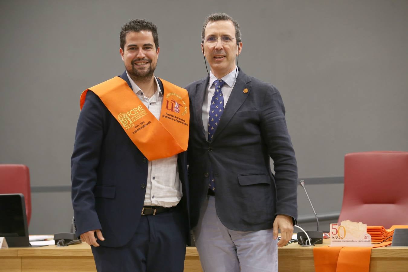 Acto de homenaje a los egresados ilustres de la facultad de Económicas y Empresariales de Sevilla. ROCÍO RUZ