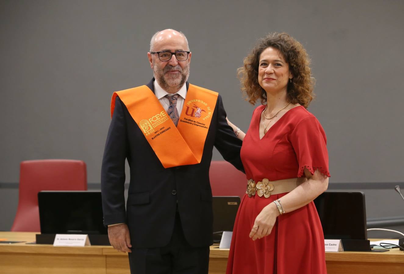 Acto de homenaje a los egresados ilustres de la facultad de Económicas y Empresariales de Sevilla. ROCÍO RUZ