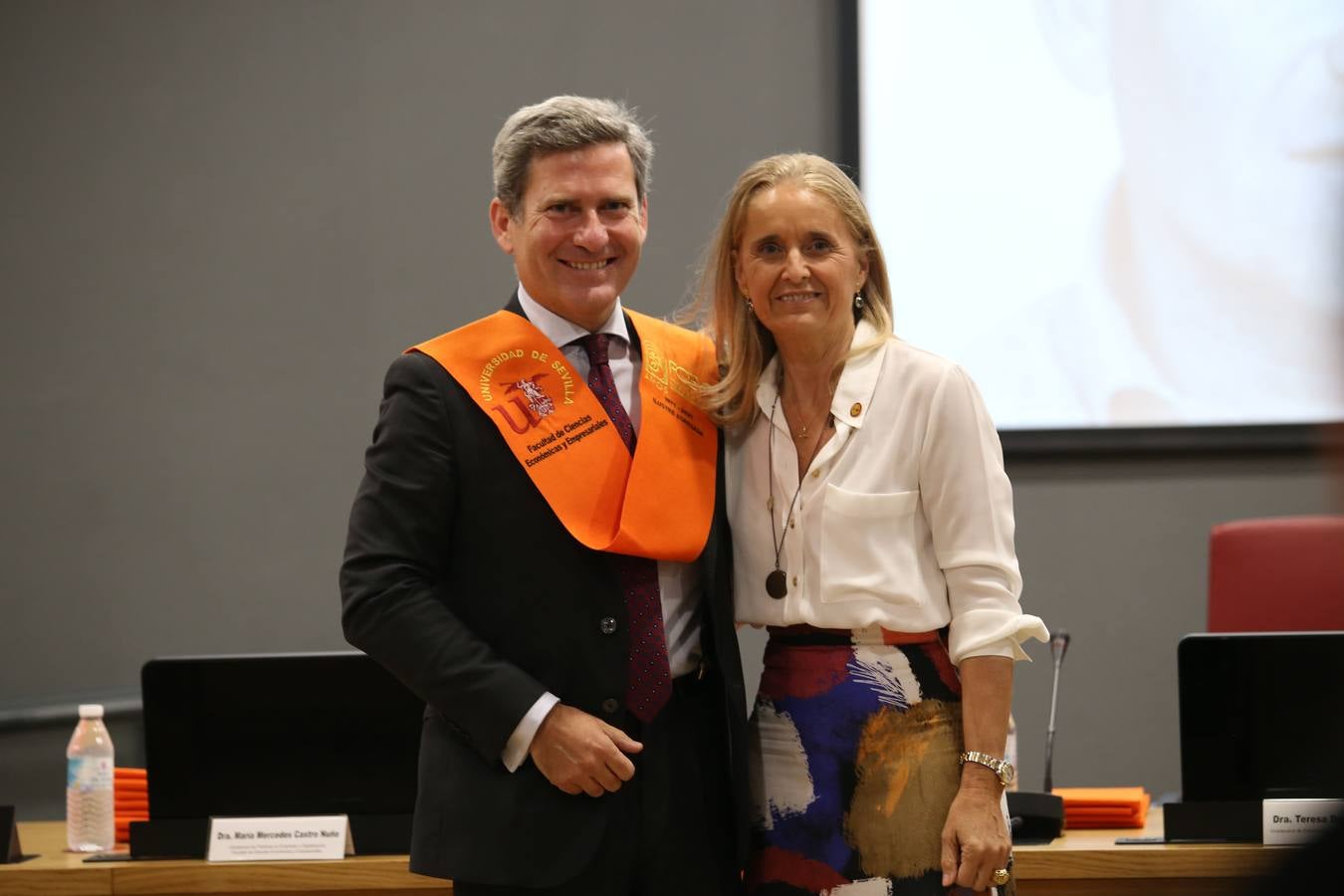 Acto de homenaje a los egresados ilustres de la facultad de Económicas y Empresariales de Sevilla. ROCÍO RUZ