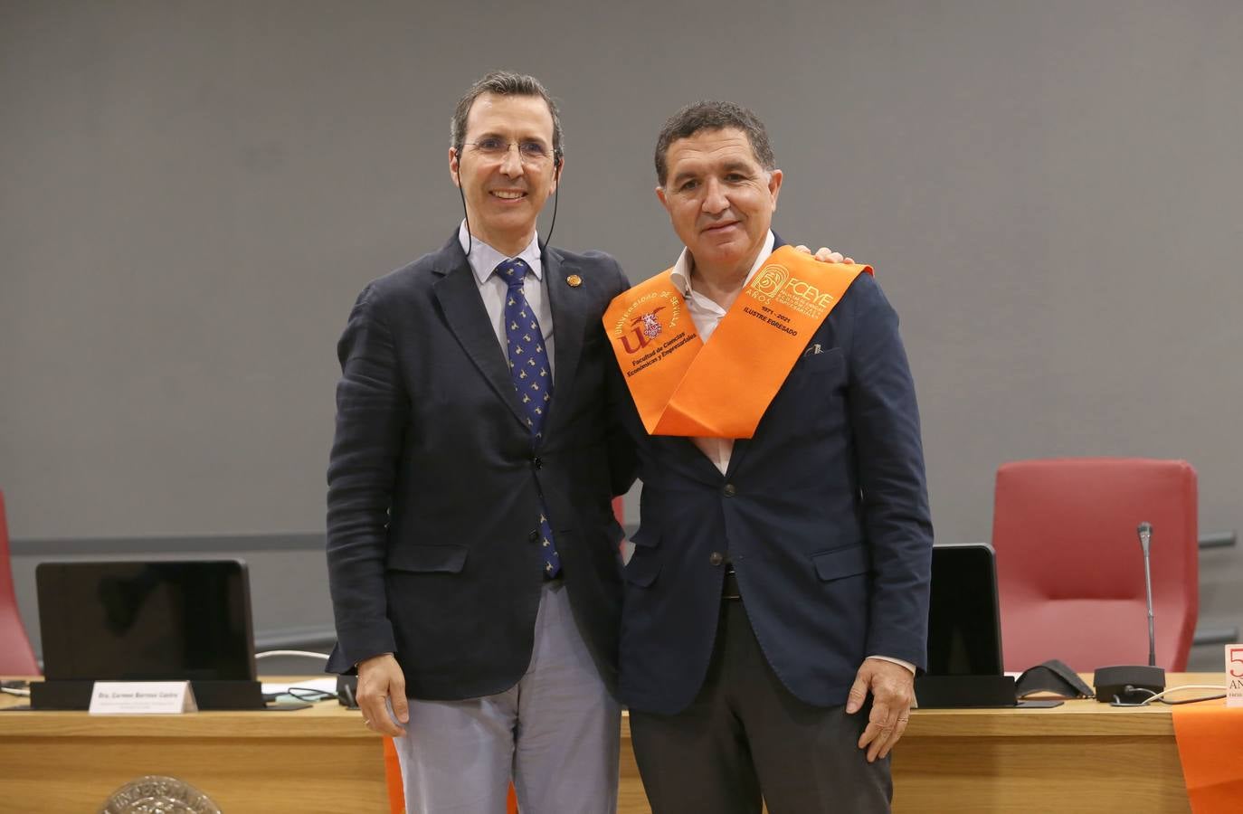 Acto de homenaje a los egresados ilustres de la facultad de Económicas y Empresariales de Sevilla. ROCÍO RUZ