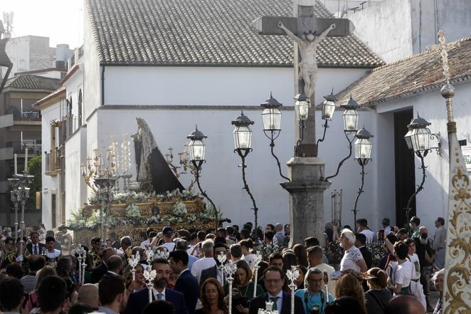 La procesión de la Virgen de la Paz en Córdoba, en imágenes