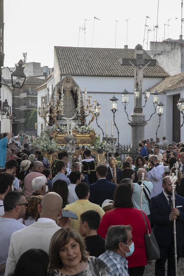 La procesión de la Virgen de la Paz en Córdoba, en imágenes