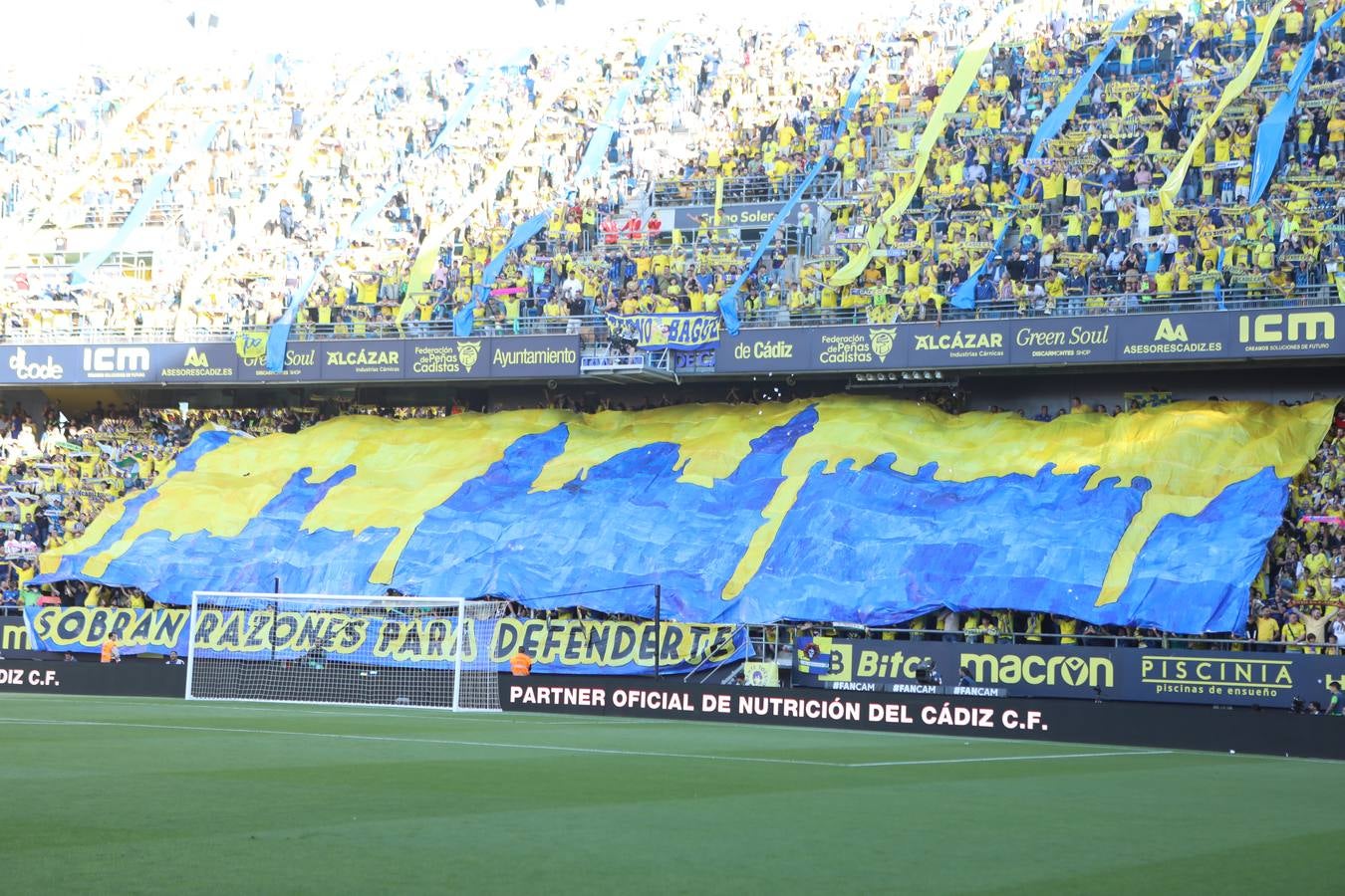 Fotos: Búscate en el Cádiz CF - Real Madrid