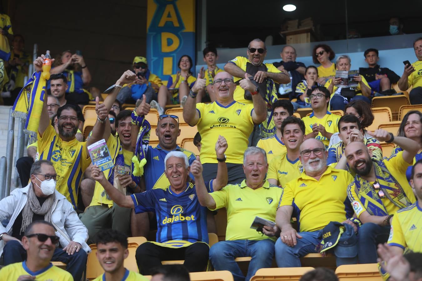 Fotos: Búscate en el Cádiz CF - Real Madrid